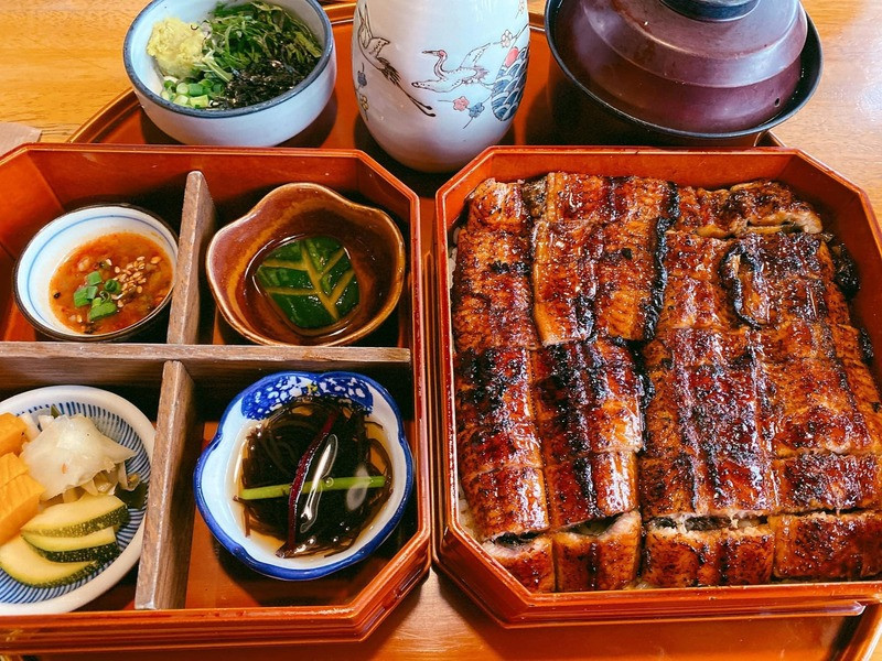 Món lươn nướng Hàn Quốc 