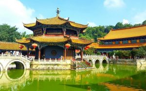 Chùa Yuantong lâu đời